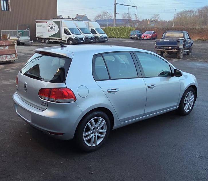 VOLKSWAGEN GOLF 6. 1.6 TDI Dsg, Autos : Pièces & Accessoires, Moteurs & Accessoires, Enlèvement ou Envoi