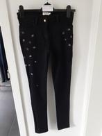 INDEE Zwarte skinny jeans Maat: 16 = 36? Prijs: € 5, Vêtements | Femmes, Jeans, W28 - W29 (confection 36), Enlèvement ou Envoi