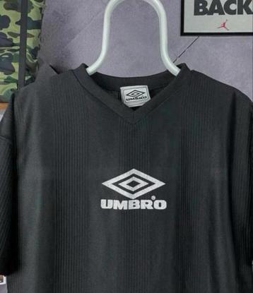 Umbro Vintage Big Logo T-Shirt VTG - zwart maat S-M heren beschikbaar voor biedingen