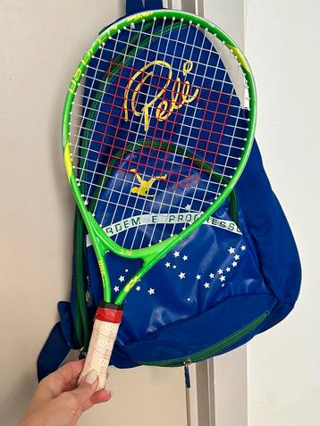 Raquette de tennis pour enfants avec un sac disponible aux enchères