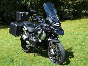 BMW R 1250 GS ADVENTURE TRIPLE BLACK