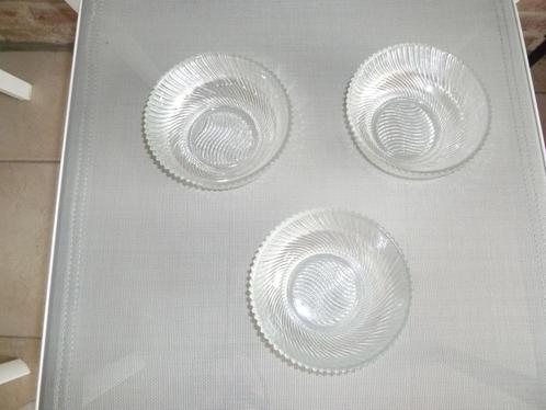 1 set van 6 gedraaide glazen schalen, Huis en Inrichting, Keuken | Servies, Nieuw, Overige typen, Glas, Ophalen of Verzenden