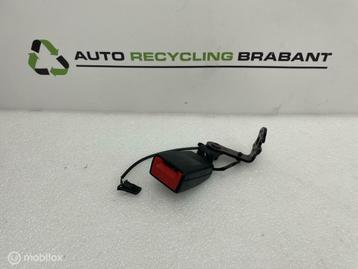 Gordelslot Links Rechts Achter Audi A1 8X 8X0857739C beschikbaar voor biedingen