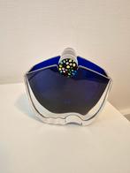 Vase en crystal bleu colbalt "Oceanie" de Baccarat, Antiquités & Art, Enlèvement ou Envoi