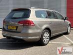 Volkswagen Passat Variant 1.4 TSI Comfortline BlueMotion | D, Auto's, Automaat, 140 g/km, Zwart, Bruin