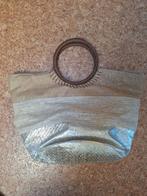 Tas met rits en binnenzakje, Enlèvement