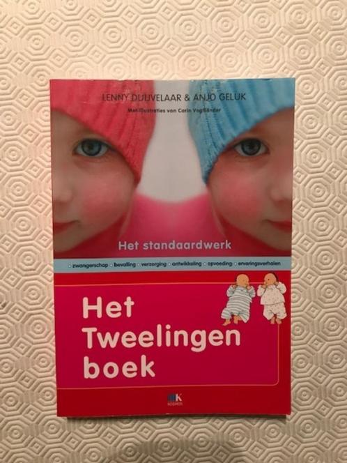 Het tweelingboek - Lenny Duijvelaar, Boeken, Zwangerschap en Opvoeding, Ophalen of Verzenden