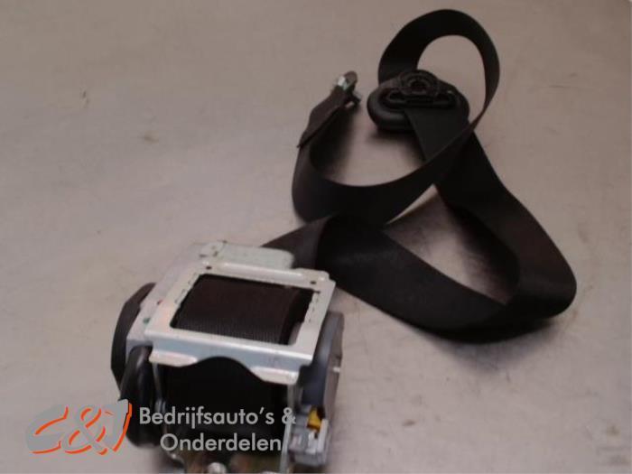 Veiligheidsgordel rechts-voor van een Mercedes Vito, Auto-onderdelen, Interieur en Bekleding, Mercedes-Benz, Gebruikt, 3 maanden garantie