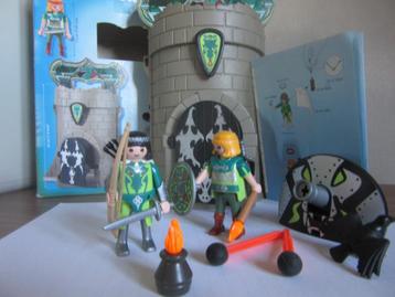 Playmobil groene ridders met draagbare toren en kanon beschikbaar voor biedingen