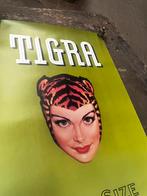 Affiche Tigra, Ophalen