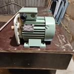 0.75KW driefasige motor, Ophalen of Verzenden, Zo goed als nieuw, Elektromotor