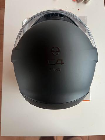 Schuberth C4 Pro S-helm - zo goed als nieuw beschikbaar voor biedingen