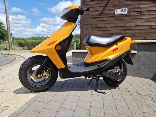 Scooter Smc Kreidler Easy rider 1999 ( neuf déballer 2025), Fietsen en Brommers, Scooters | Overige merken, Nieuw, Klasse B (45 km/u)
