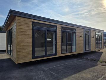 Enjoy Clear View Lodge 12,2 x 4 m  beschikbaar voor biedingen