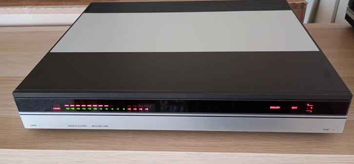 Bang en Olufsen Beocord 5500 auto reverse cassette deck, Boeken, Kunst en Cultuur | Architectuur, Ophalen