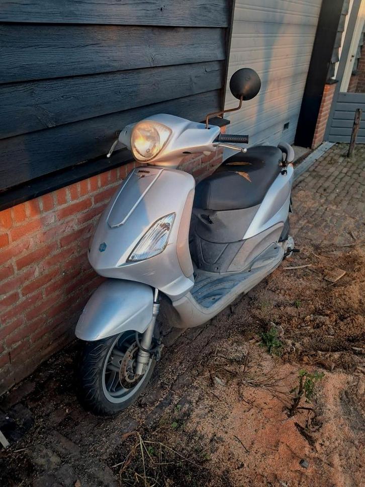 Piaggio fly, Vélos & Vélomoteurs, Scooters | Piaggio, Utilisé, Fly, Classe B (45 km/h), Essence, Enlèvement ou Envoi