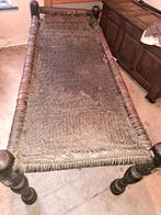 Charpai-bedden + 2 krukken uit India, Antiek en Kunst, Ophalen