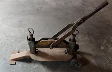 Steenknipper / lamellenknipper beschikbaar voor biedingen