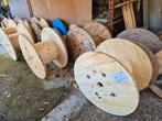 Houten bobijnen 25 euro per stuk  sms 0498287137 voor maten., Ophalen, Zo goed als nieuw