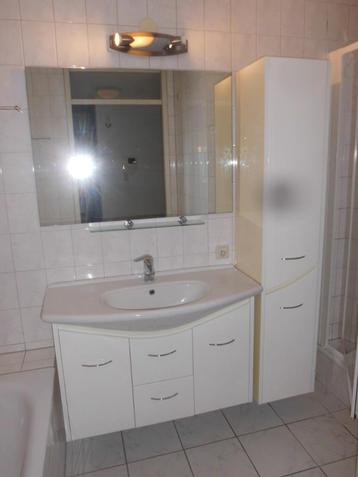 badkamer meubel beschikbaar voor biedingen