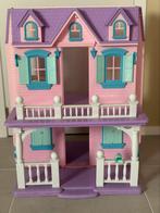 Poppenhuis en toebehoren, Ophalen, Zo goed als nieuw, Poppenhuis