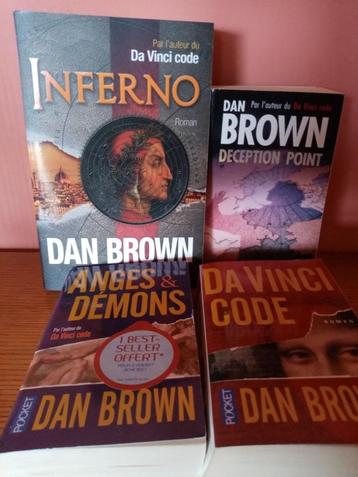 Lot de 4 livres " Dan Brown "   beschikbaar voor biedingen