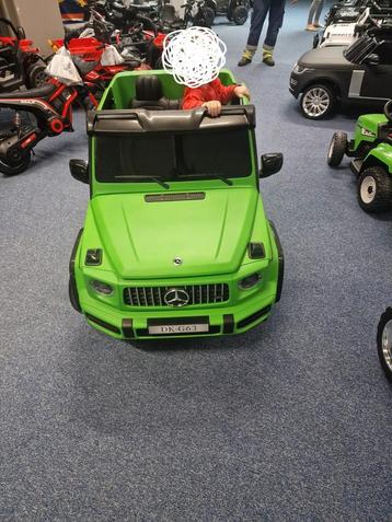 Electrice kinder auto 2 personen  beschikbaar voor biedingen