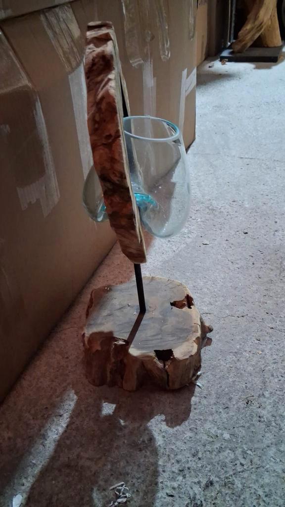 tranche de teck sur socle avec un verre coulé au centre 50 c, Antiek en Kunst, Kunst | Overige Kunst, Ophalen of Verzenden