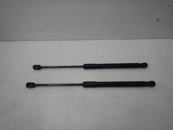 VW Tiguan 571 Gasveren Set L+R 571823359A beschikbaar voor biedingen