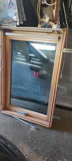 Veluxraam, Doe-het-zelf en Bouw, Glas en Ramen, Ophalen, Gebruikt, Dakraam, Dubbelglas