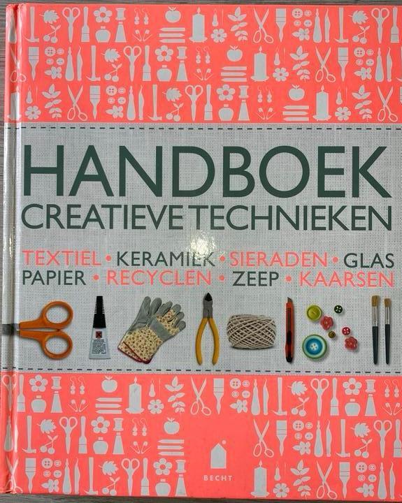 Handboek creatieve technieken, Boeken, Hobby en Vrije tijd, Zo goed als nieuw, Ophalen of Verzenden