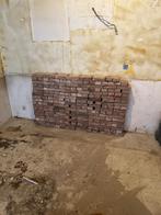 Gevelstenen, Ophalen, Zo goed als nieuw, Bakstenen