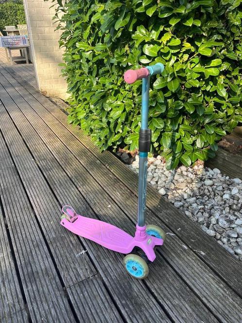 Trottinette Scooter 3 roues lumineuses Wonder View, Fietsen en Brommers, Steps, Zo goed als nieuw, Overige typen, Ophalen