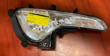 Nette Kia Sportage koplamp RECHTS  beschikbaar voor biedingen