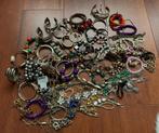 Gros lot de bracelets - vintage - voir photos, Bijoux, Sacs & Beauté, Enlèvement ou Envoi