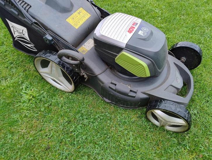 Central Park Accu Grasmaaier 🌱 40V 🌱, Tuin en Terras, Grasmaaiers, Zo goed als nieuw, Accu-grasmaaier, 40 t/m 49 cm, Elektrische starter