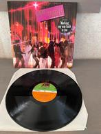 LP Detroit Spinners* - Dancin' And Lovin', Ophalen of Verzenden, Zo goed als nieuw