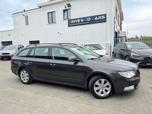 Skoda Superb SW 1.6 TDi - 105PK - EURO 5 - Aluminum velgen, Auto's, Skoda, Bedrijf, Te koop, Superb, ABS, Airconditioning, Bluetooth