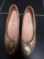 Lederen pump met uitneembare zolen. Merk/ No Stress, Enlèvement, Neuf, Beige