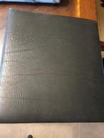 Kaft met medailles allerlei, Enlèvement