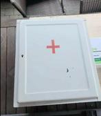 Ancienne grande armoire a pharmacie métal, Enlèvement ou Envoi, Utilisé