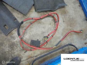 Accukabel pluskabel accu achterin BMW e36 325i 328i etc beschikbaar voor biedingen