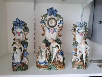 statue en porcelaine beschikbaar voor biedingen