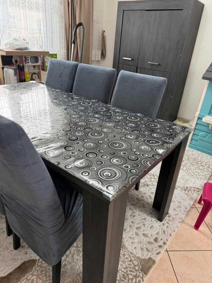 Eettafel met 6 stoelen + vitrinekast, Huis en Inrichting, Tafels | Eettafels, Gebruikt, Ophalen