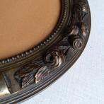 Antieke ovalen fotolijst., Antiek en Kunst, Antiek | Woonaccessoires, Ophalen of Verzenden