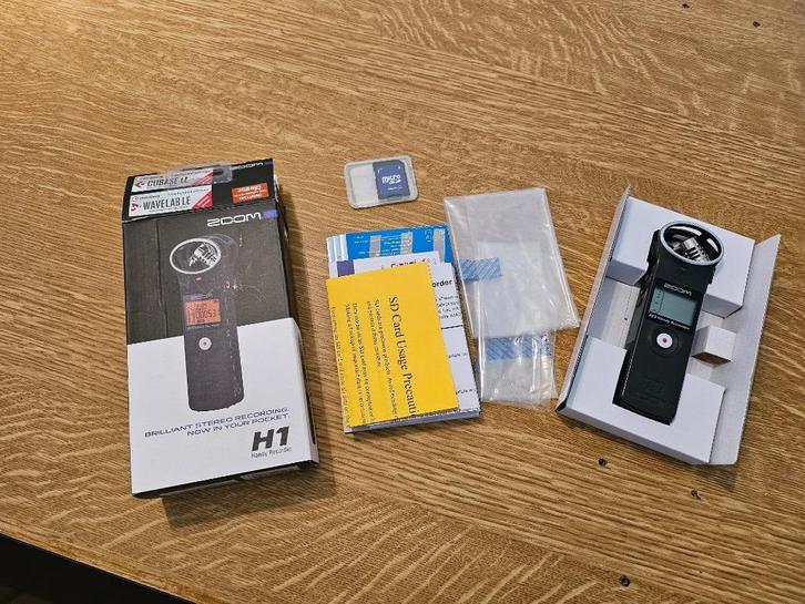 Zoom H1 in goede staat met doos, Audio, Tv en Foto, Bandrecorder, Bandrecorder, Ophalen of Verzenden