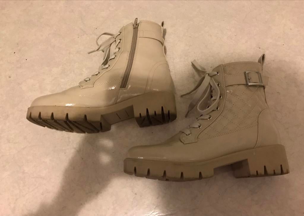 Beige Botinnen, maat 39, Beige, Overige typen, Ophalen of Verzenden, Zo goed als nieuw