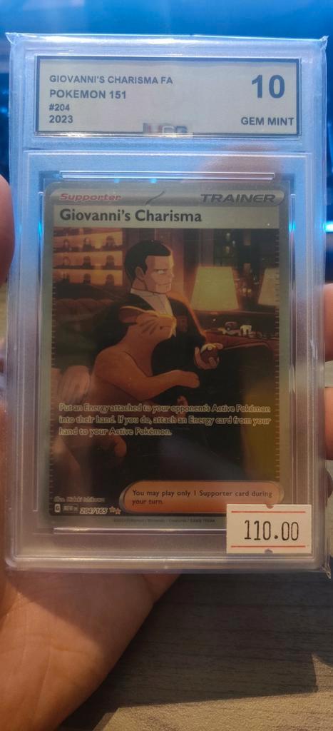 Giovanni's Charisma FA Pokémon 51 204/165 UCG 10 PSA, Hobby en Vrije tijd, Verzamelkaartspellen | Pokémon, Nieuw, Losse kaart