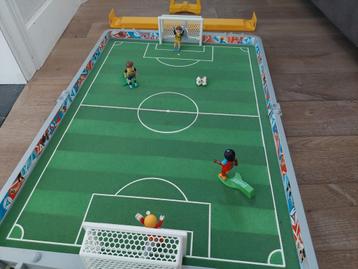 Stade de football à emporter Playmobil 