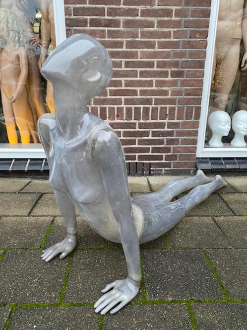 PILATES / YOGA HOUDING ETALAGEPOP PASPOP MANNEQUIN, Sport en Fitness, Yoga en Pilates, Ophalen of Verzenden
